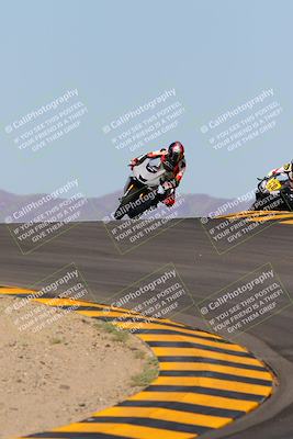 media/Oct-09-2022-SoCal Trackdays (Sun) [[95640aeeb6]]/Turns 9 and 10 (1050am)/